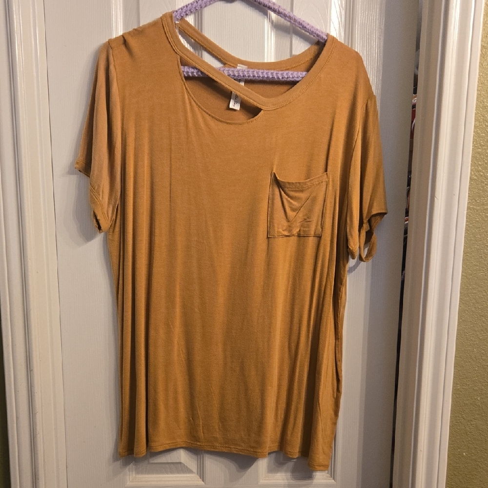 Vanilla Bay Tan Short Sleeve Tee